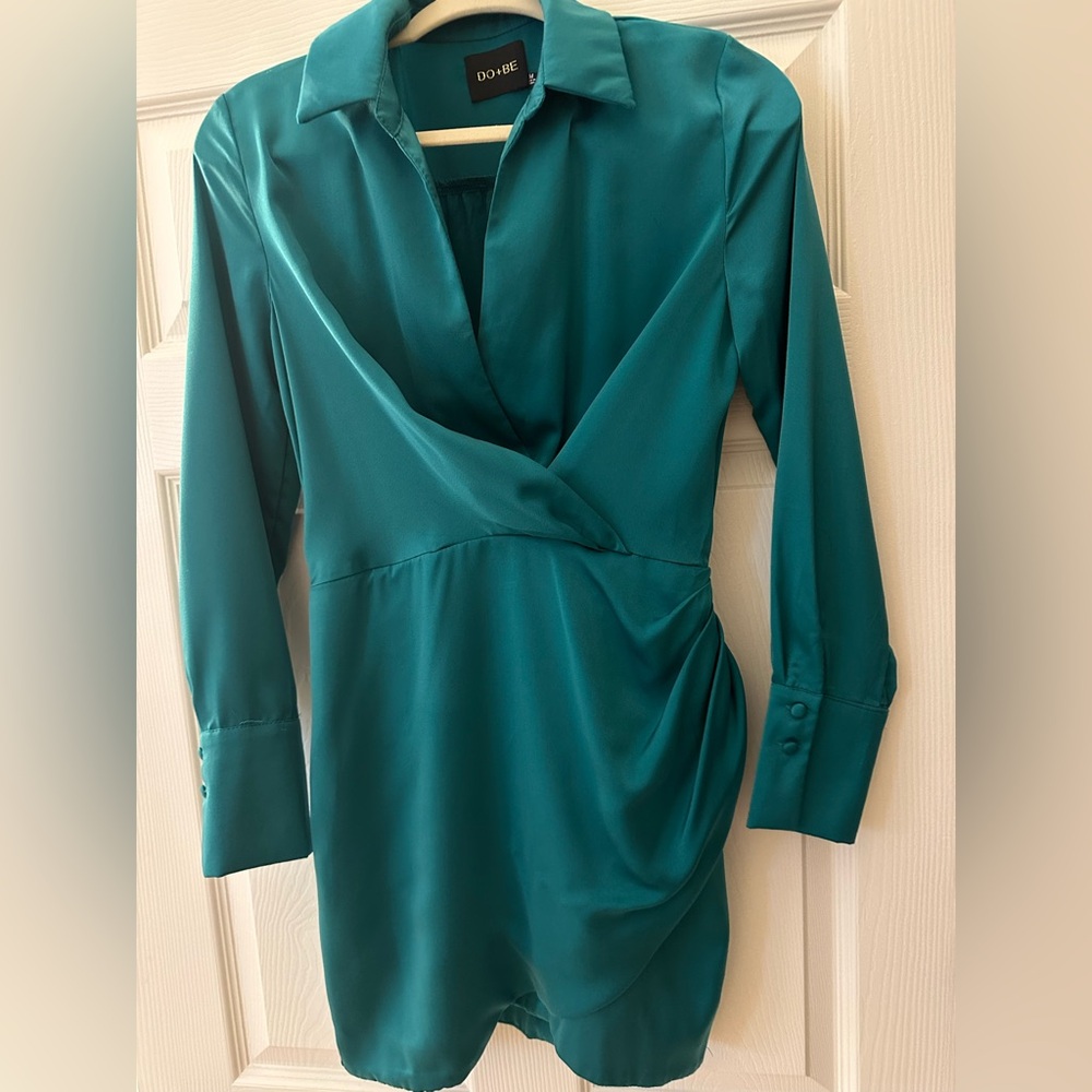 Green festive holiday dress